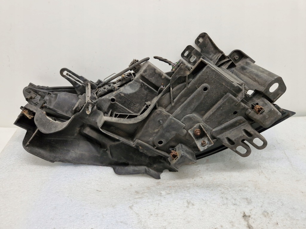 Фара renault megane 3 3 рестайлінг  ліва перед передня led Недорого