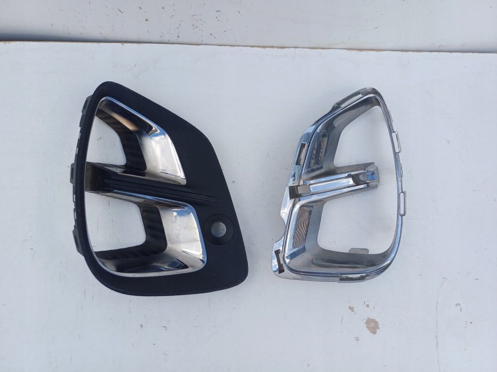 фото №1, Captur ii ліва права решітка протитуманної фари хром бампера