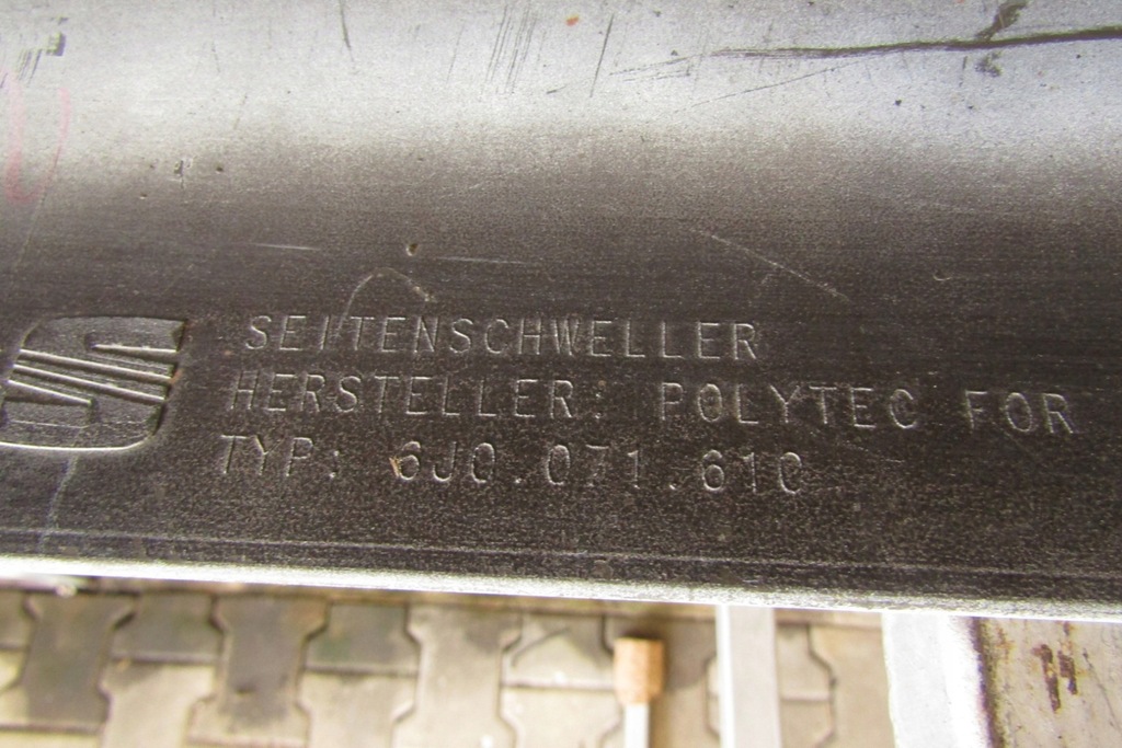 фото №8, Seat ibiza cupra st 6j0 08- молдинг порог правая