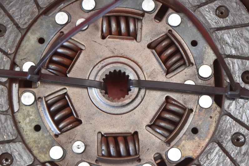 фото №5, Сцепление диск прижим suzuki ignis 1 i 1.3 16v 83 km 00-03