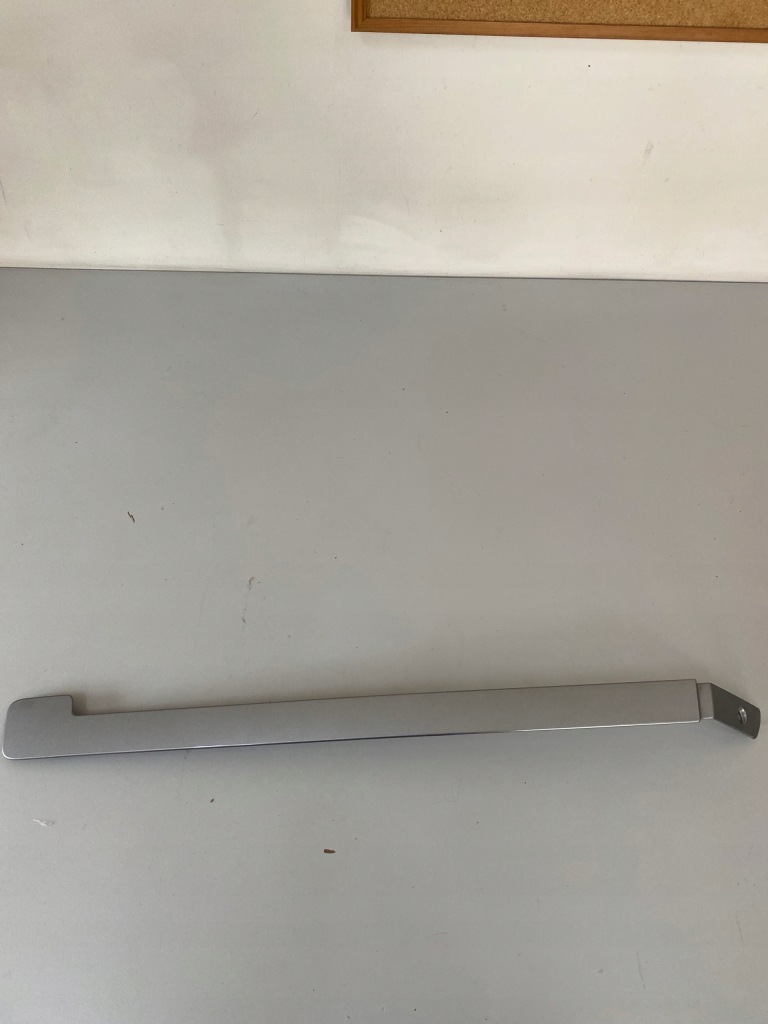 Купити Peugeot оригінальний номер 98186963 молдинг крила kca