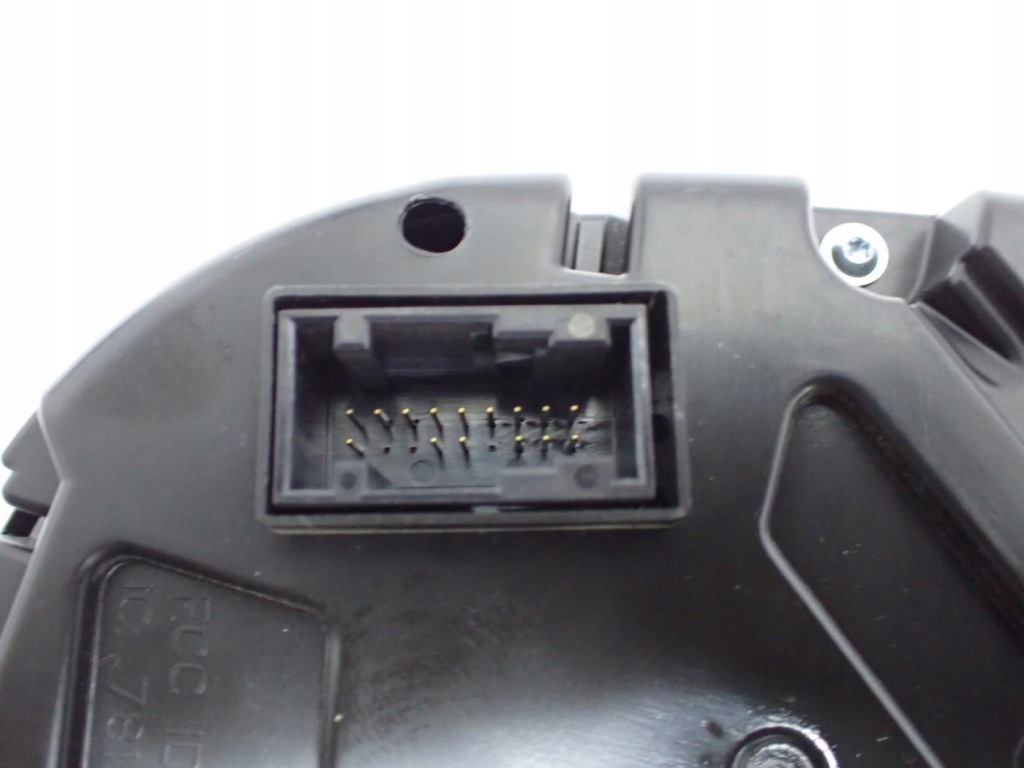 фото №7, Счетчик приборы europa 6v0920740d skoda fabia iii 6v 19r