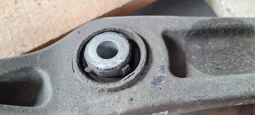 фото №11, A6 c8 4k рычаг левый перед передний 4m0407155e a7 4k q7 q8 4m