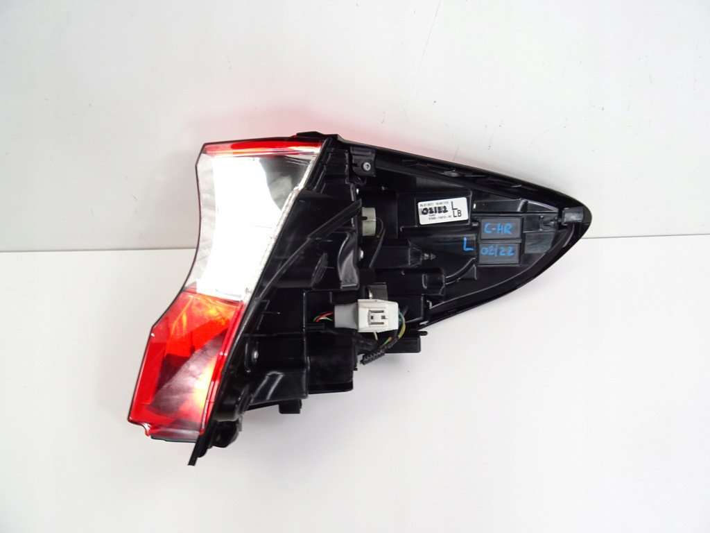 фото №12, Toyota c-hr chr лампа задняя левая 81560-f4010-00