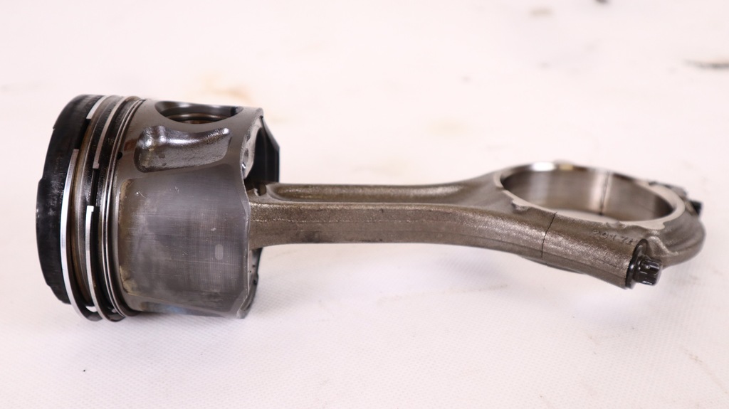 фото №4, Jeep grand cherokee wk2 3.0 поршень