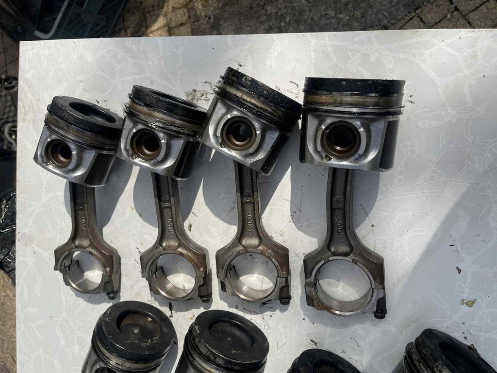 фото №15, Honda 2.2 _ поршні поршень шатун___ n22b3__ 09-14 комплект europa