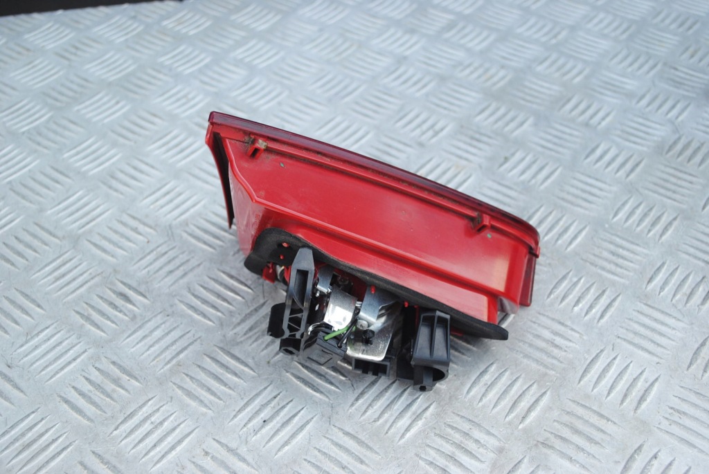 фото №5, Лампа правая задняя крышки led audi a5 8t sportback