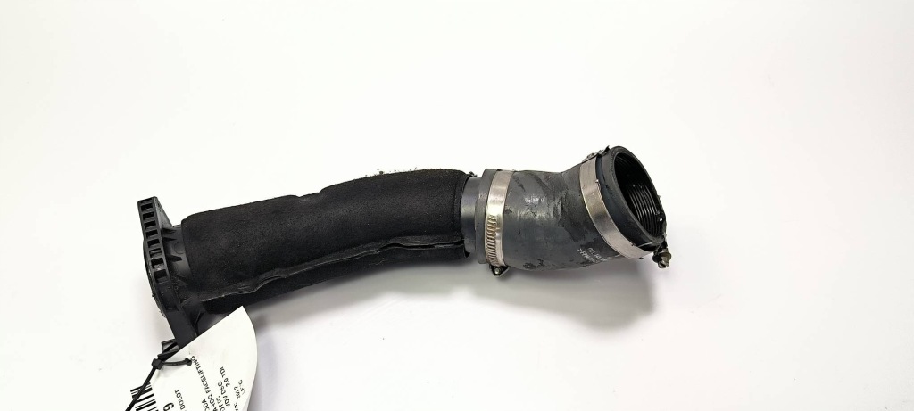 Шланг труба воздухозаборник 05l145828d skoda karoq facelifting Недорого