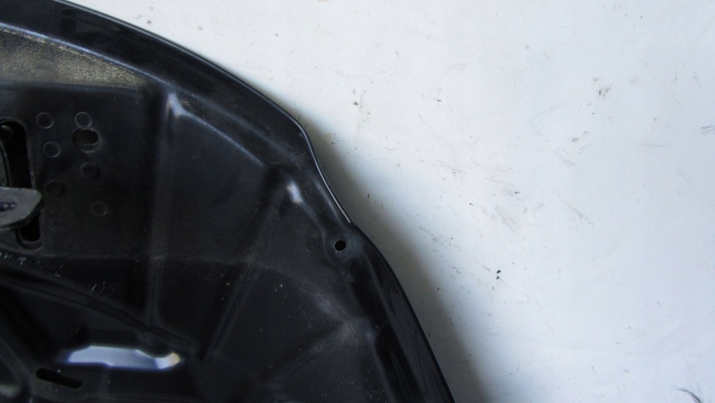 Купити Volvo v40 2 капот кришка двигуна 452- 12-17 148