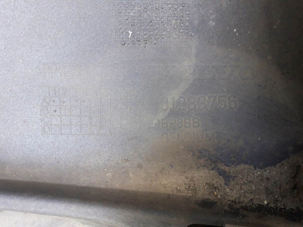 Volvo v40 2 ii r-design 12- бампер задний задний  31283756 31347162 с Разборки