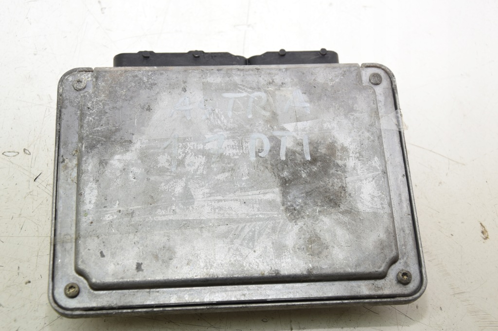 фото №5, Opel astra g блок керування 1.7td 90589736 0281001670