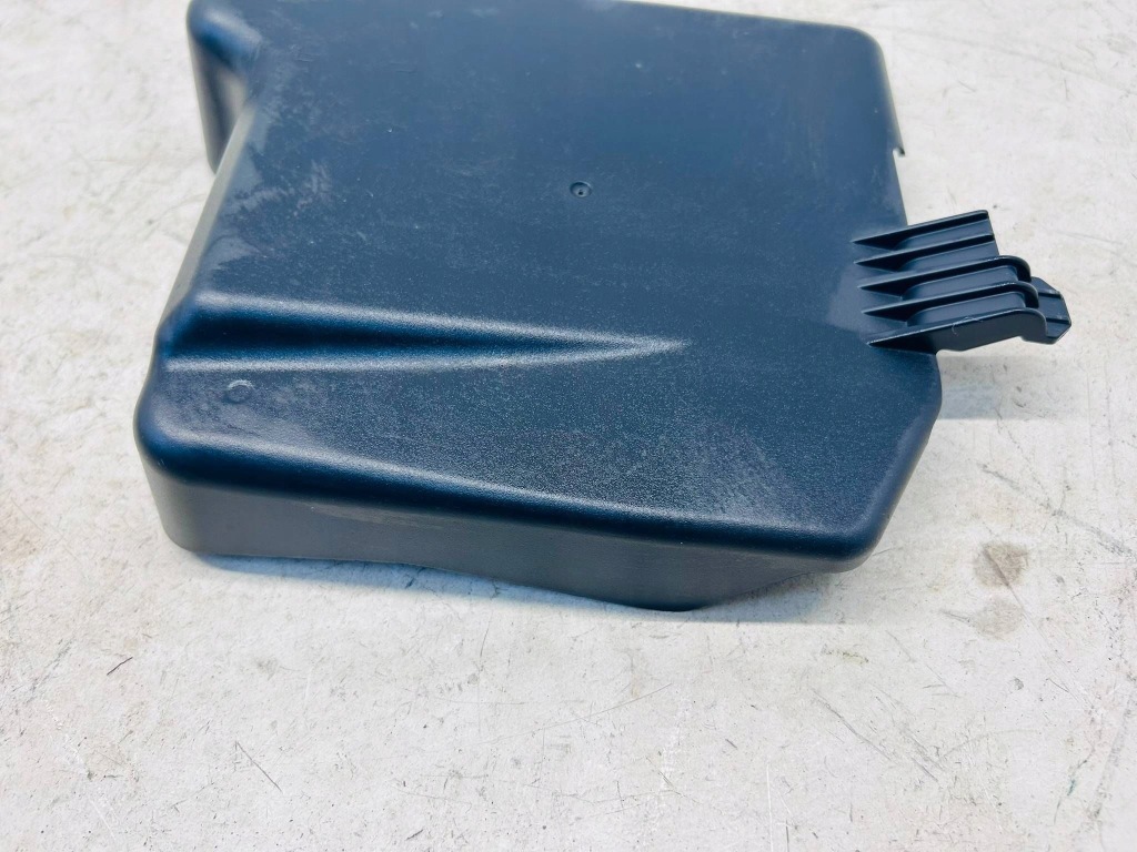 Corolla cross захист корпус модуля блок керування підсилювача jbl в Україні