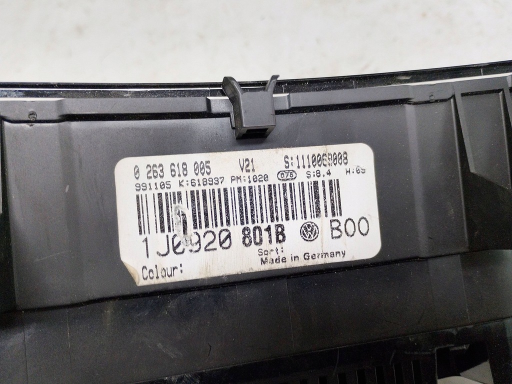 фото №7, Volkswagen лічильник прилади 1j0920801b europa