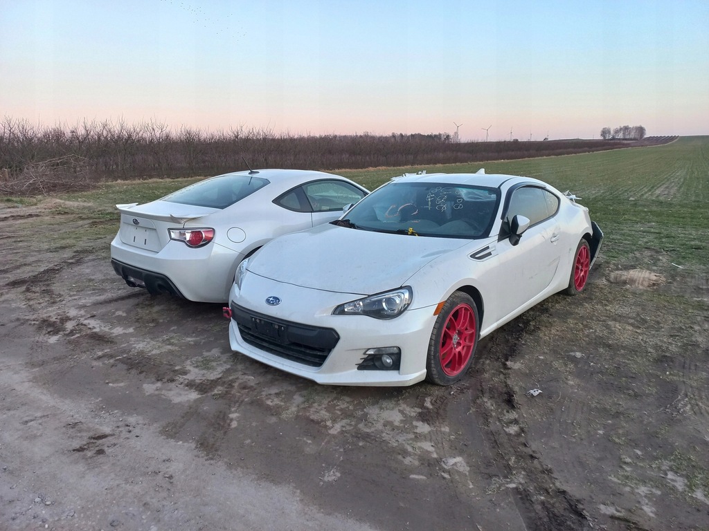 фото №6, Toyota gt86 subaru brz бардачок панелі пасажира