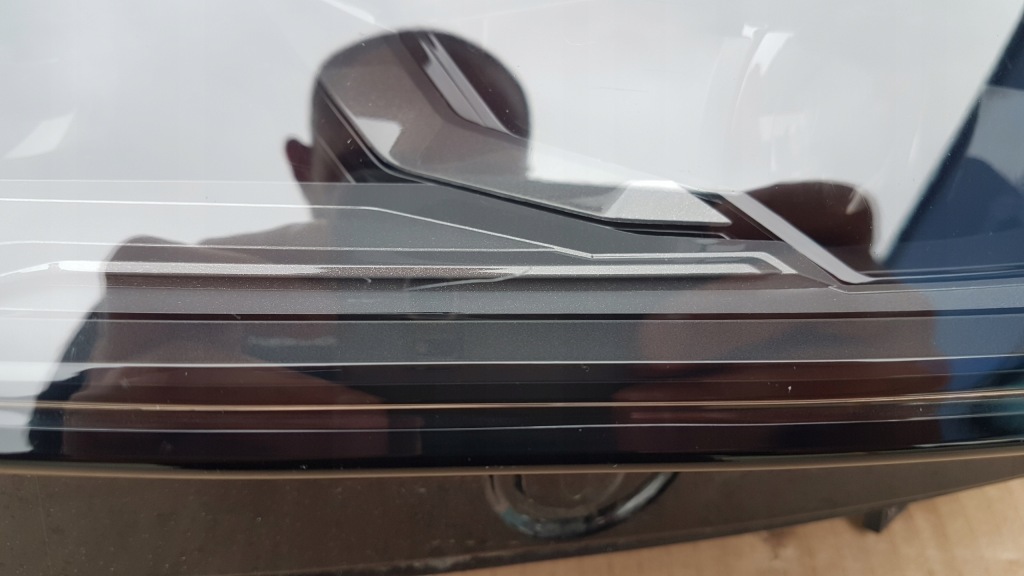 Купити Фара перед правий audi q5 2 80a рестайлінг  full led matrix 21-