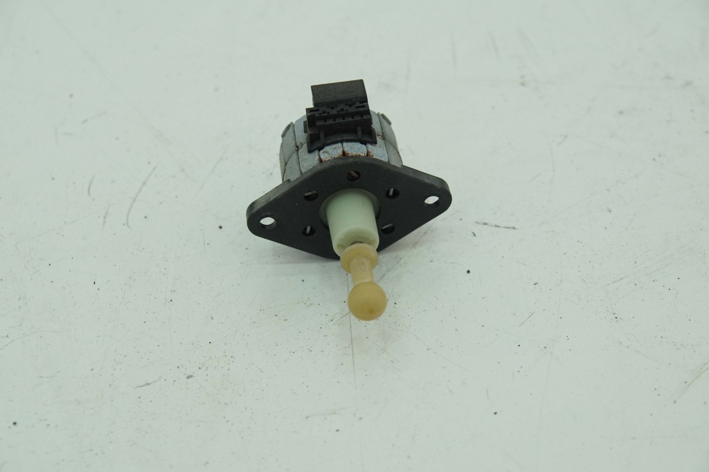 Моторчик фара mercedes sl r230 lift Ціна