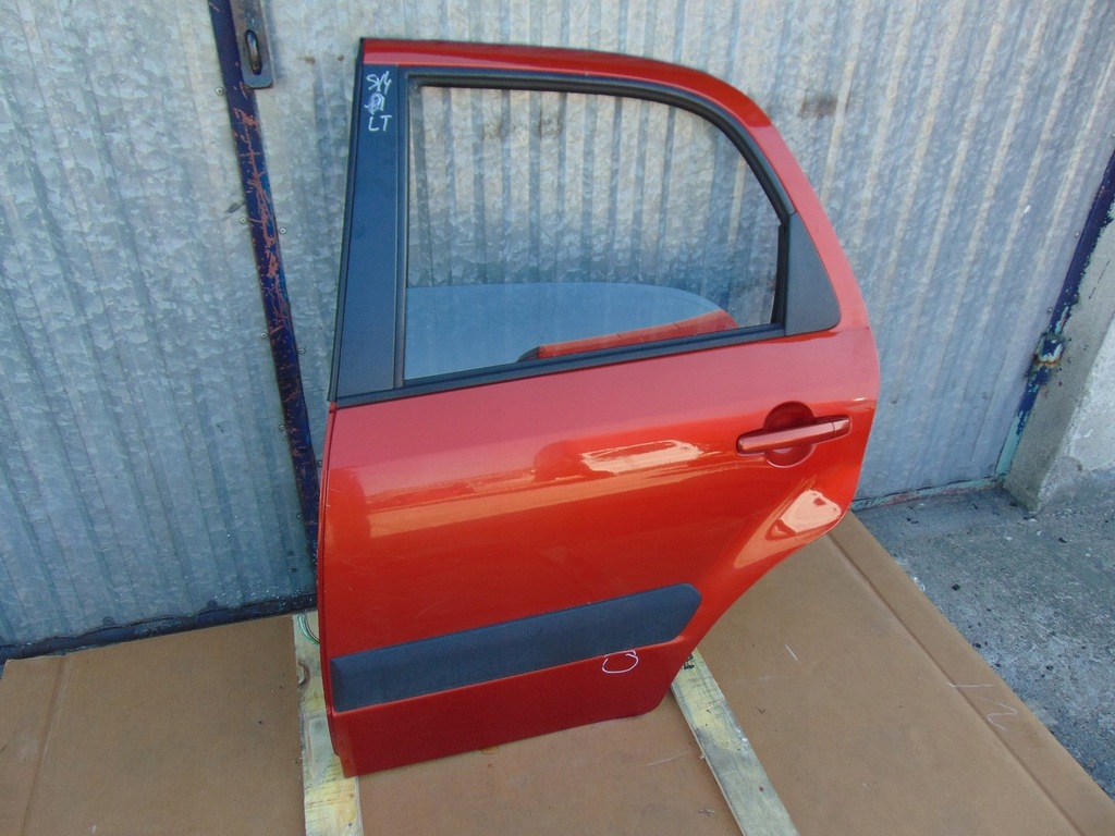 фото №6, Дверь левый задняя suzuki sx4 тонированная стекло zfm