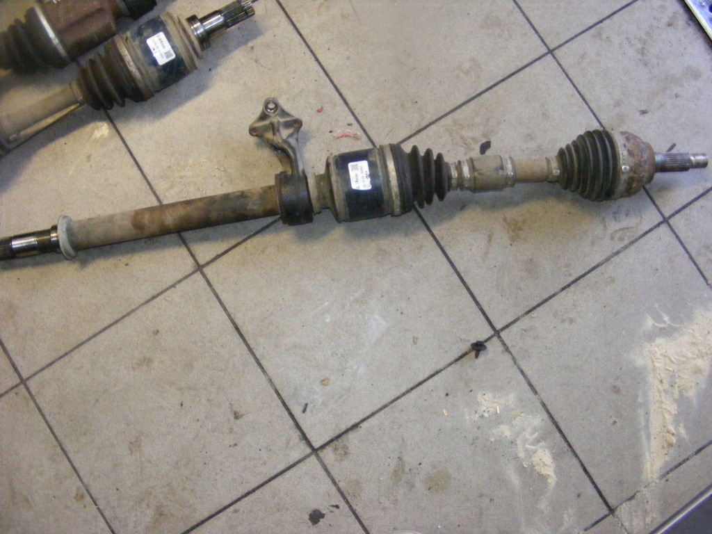 фото №1, Mazda 3 bl привідний вал права довга 2.2 mzr cd 09-13r