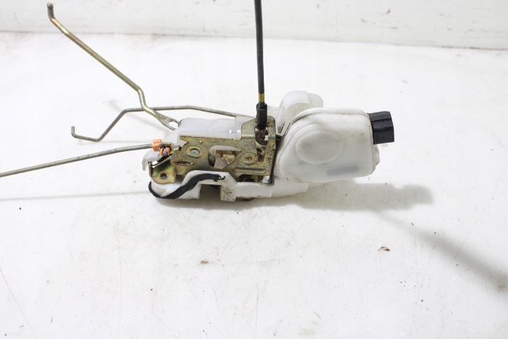 фото №1, Замок левый перед дверь mitsubishi outlander i