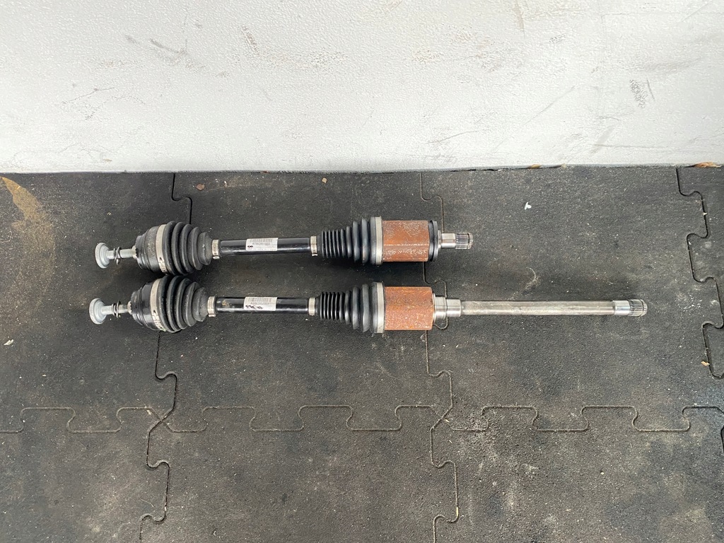 фото №1, Приводной вал bmw 7 g11 g12