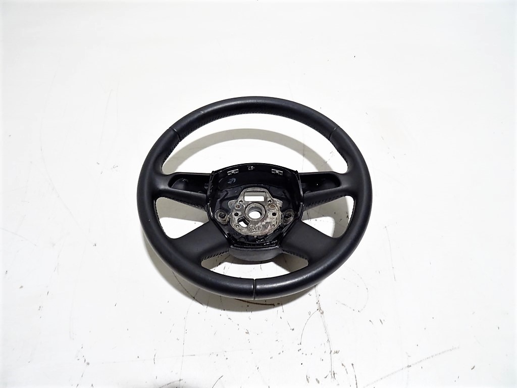 фото №1, Audi a6 c6 воздуховод четырёхлучевая 4f0124