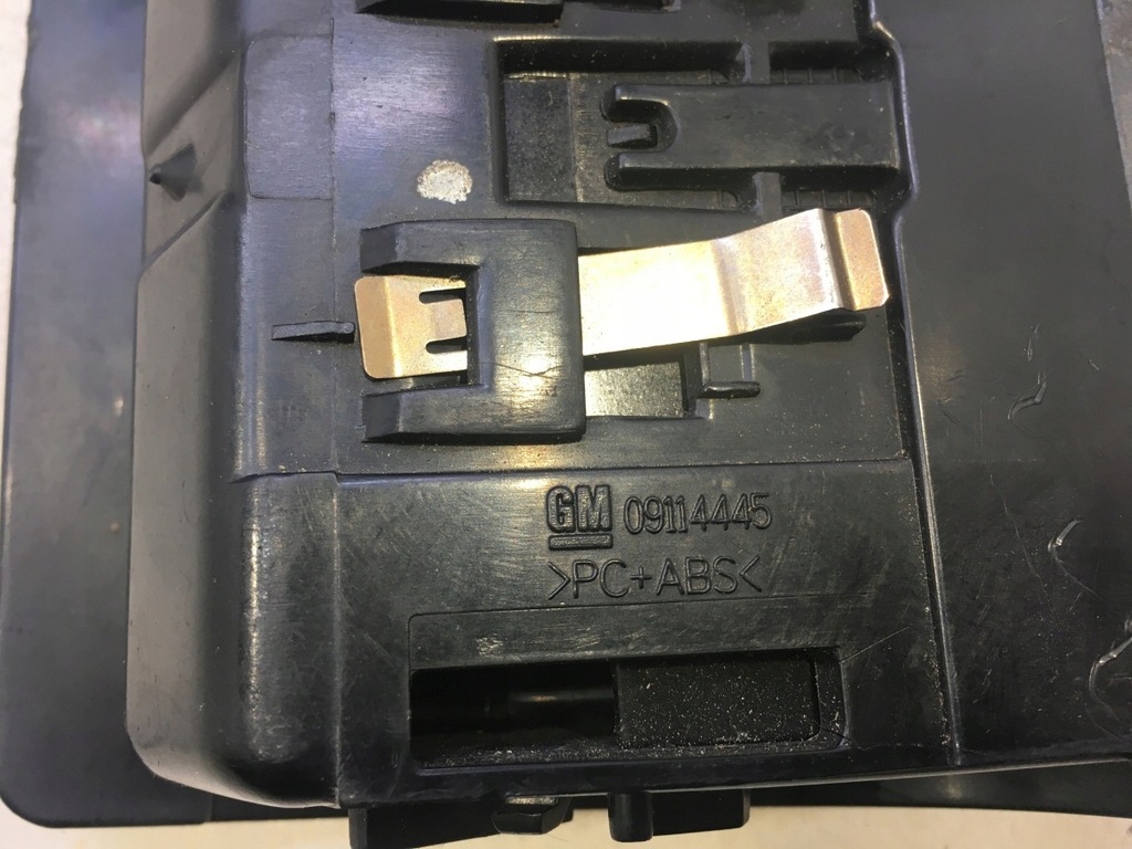 фото №7, Пепельница opel corsa c 1.0 09114445