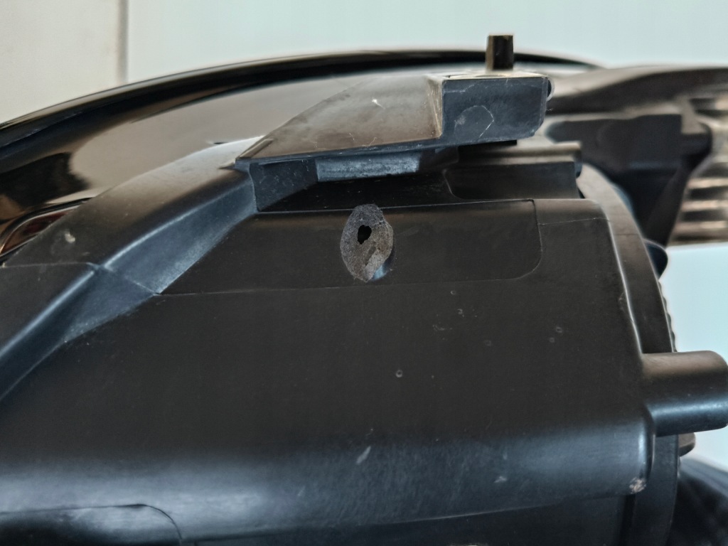 Лампа левая фара opel crossland x 16- led с Разборки