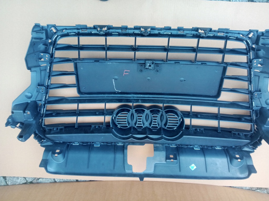 фото №8, Audi a3 решётка радиатора решётка радиатора 8v3853651 201r-