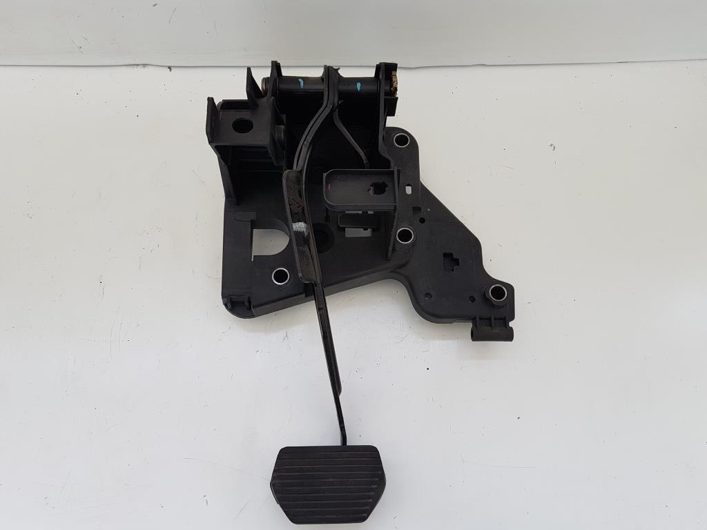 фото №1, Педаль гальма автоматична коробка передач peugeot 407 3.0 v6