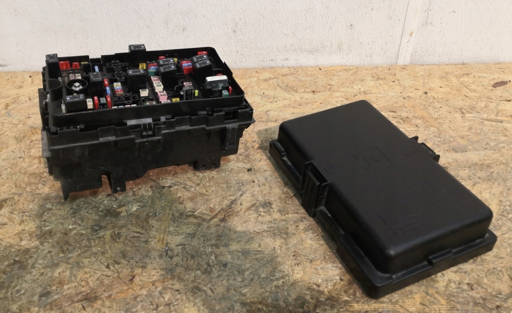 фото №4, Chrysler pacifica 3.6 2016- коробка запобіжників