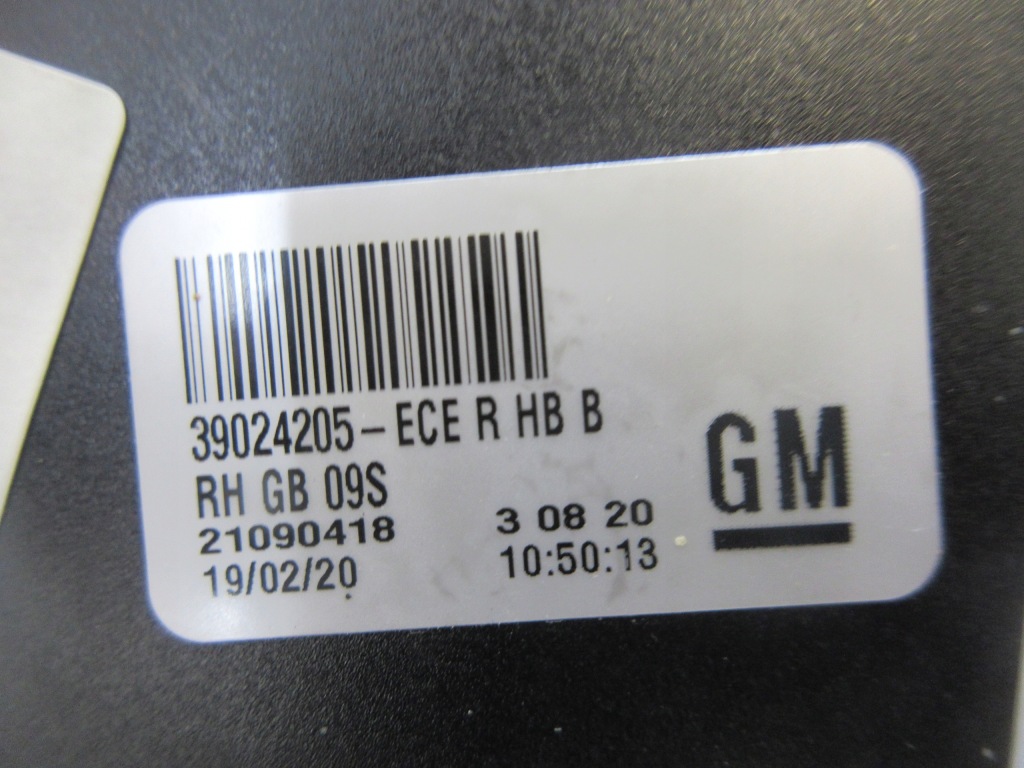 Фара задний  правый  insignia a рестайлинг  led оригинал hb с Разборки