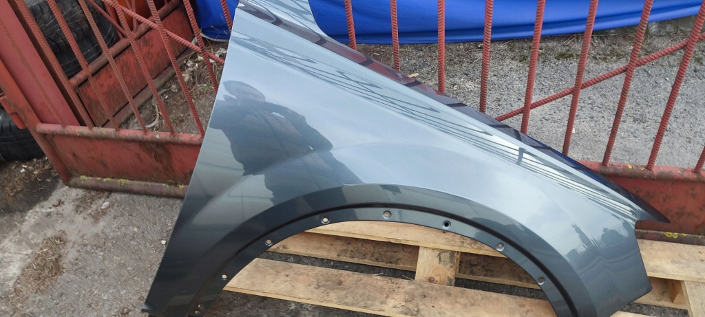 Крыло  aluminiowy правый  перед передний audi q7 4m 1.15-12.19 дорестайлинг  lx7r с Разборки