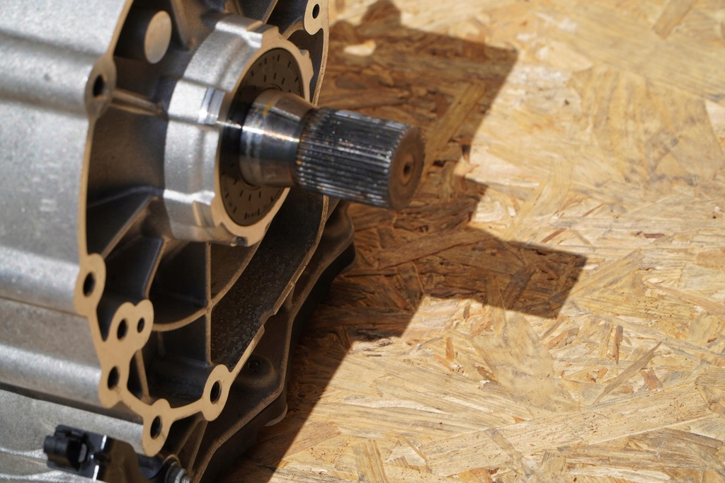 фото №7, Коробка передач передач 8hp-70 024125 сцепление maserati levante 71tyśkm идеальное состояние 20r