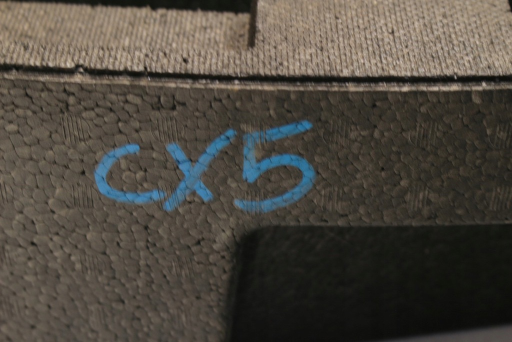 фото №6, Пенополистирол вкладыш багажника бардачок пол mazda cx5 kd54688mx