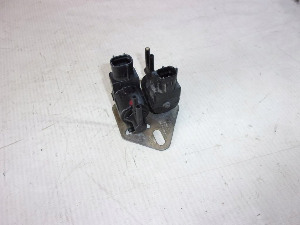 фото №4, Клапан вакууму mazda premacy i 2.0ditd