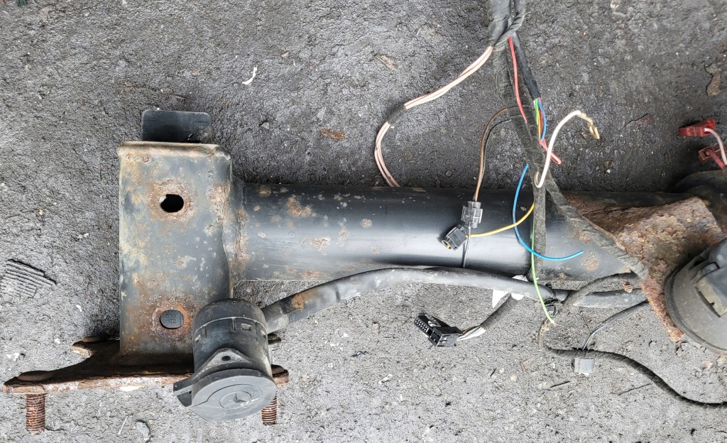 Фаркоп  буксирувальний oris mercedes ml w164 оригінальний номер a1643100937 Недорого