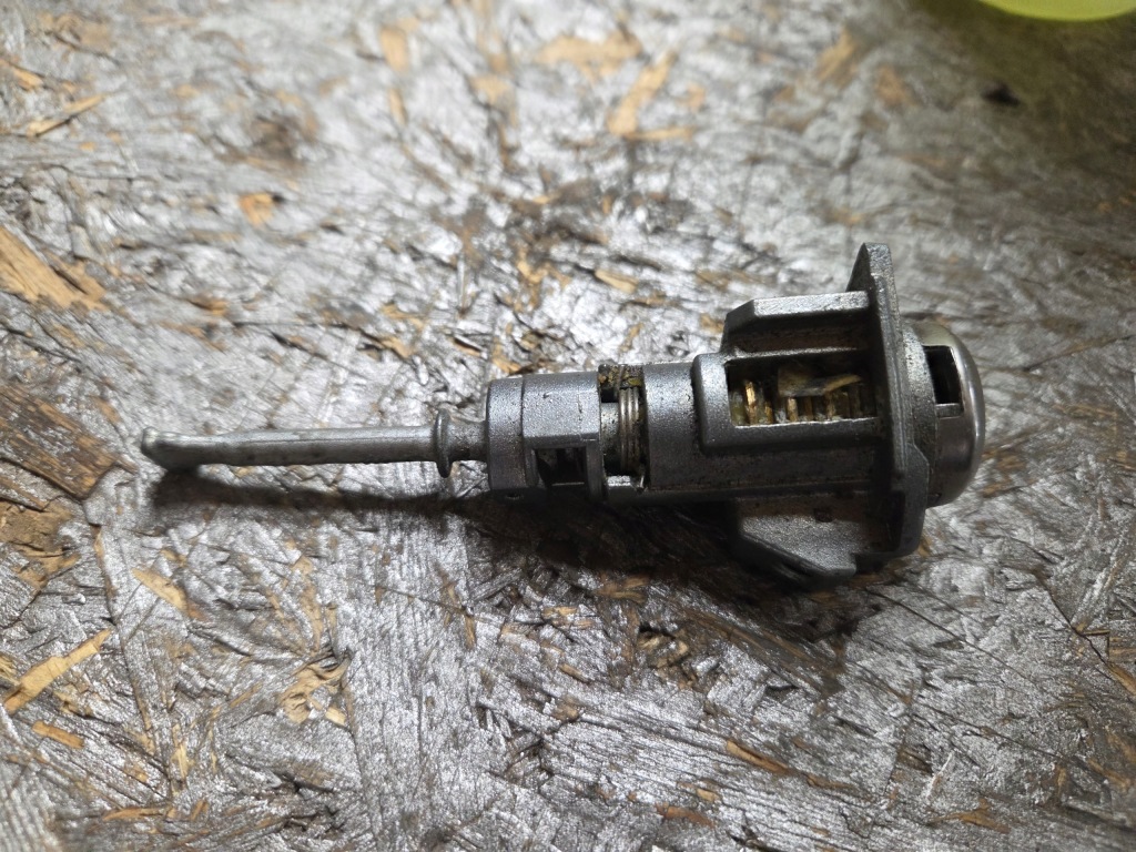 фото №1, Вкладка замка ручка hyundai i30 iii 17-25