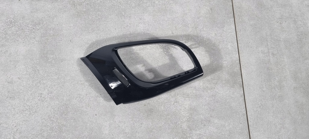 фото №1, Citroen ds3 рамка решётки обдув правая 96857501zd