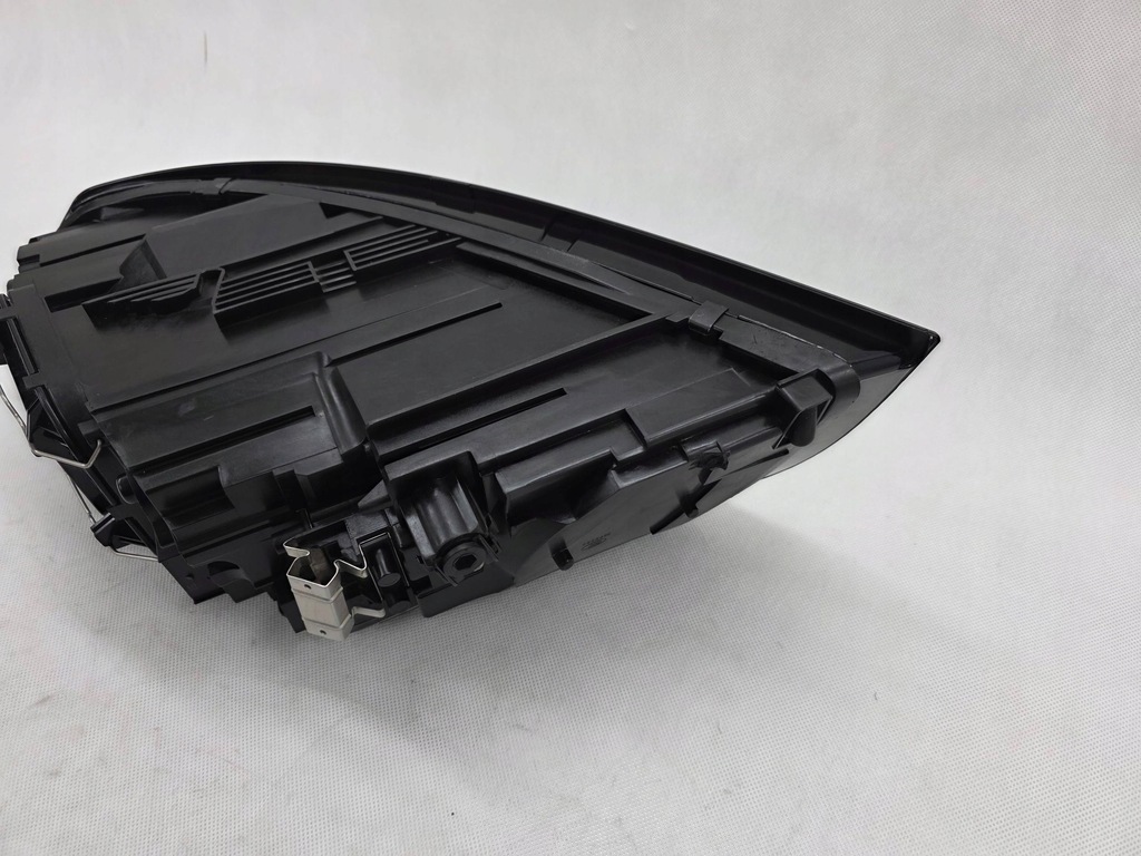 фото №12, Volvo v50 s40 ii lift 2010+ лампа перед права bi ксенон поворотний led 32206140