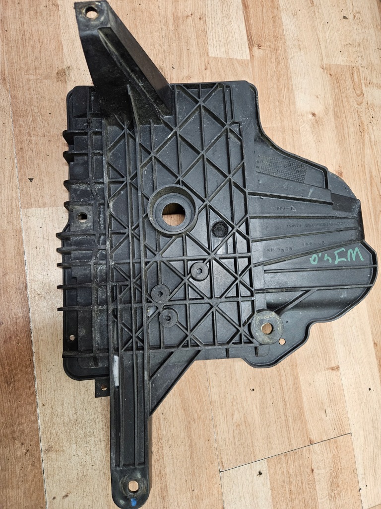 фото №5, Jeep grand cherokee wj 99-04 основание аккумулятор бензин