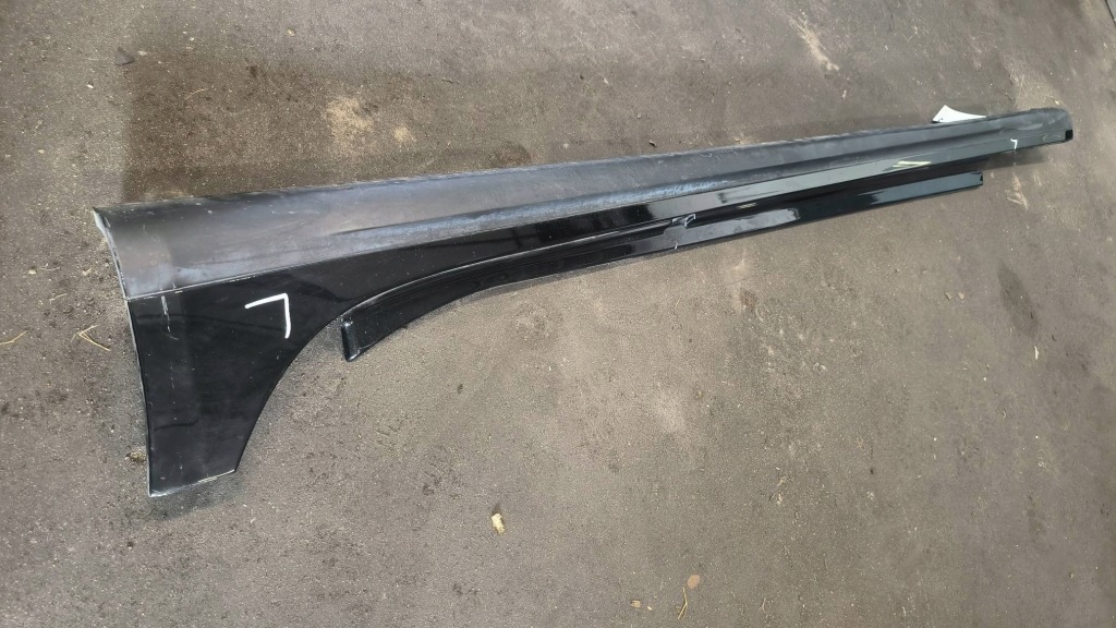 Купити Накладка поріг 670010789 ліва maserati ghibli