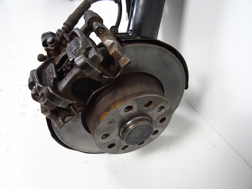 фото №15, Vw t-roc 1.0 tsi балка підвіска задня 5q0501049bj