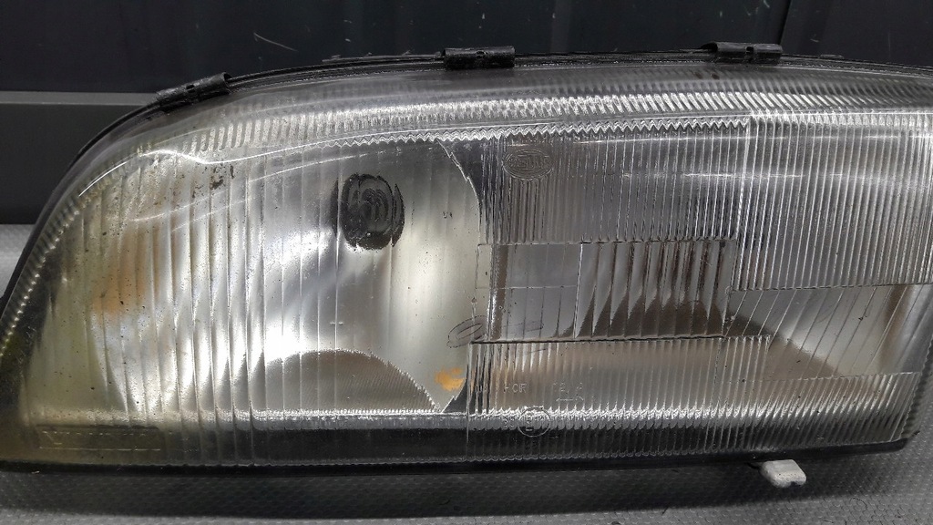 фото №3, Фара левый перед volvo c70 hella