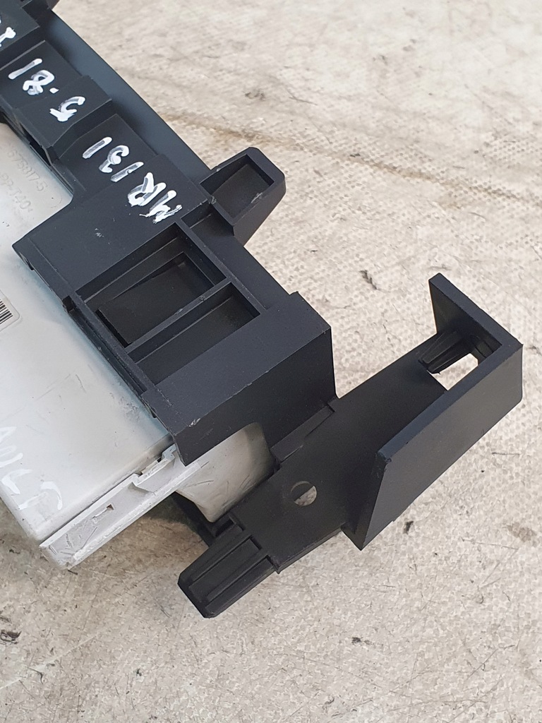 фото №13, Дисплей оригінальний номер 8200722451 renault thalia ii 10r.