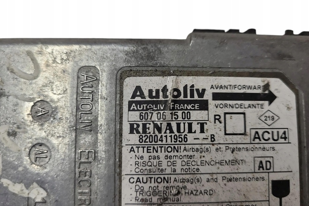 фото №1, Модуль подушка безопасности renault grand scénic ii jm0/1_ 8200411956b 1.5l дизель 2006