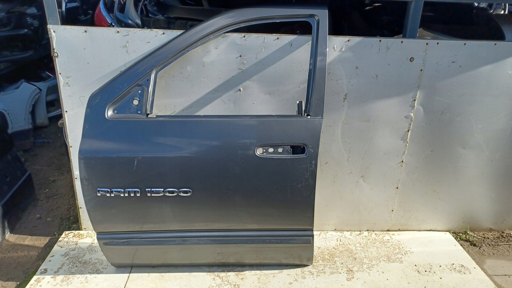 фото №1, Dodge ram iii 1500 04-08 дверь левая перед передние