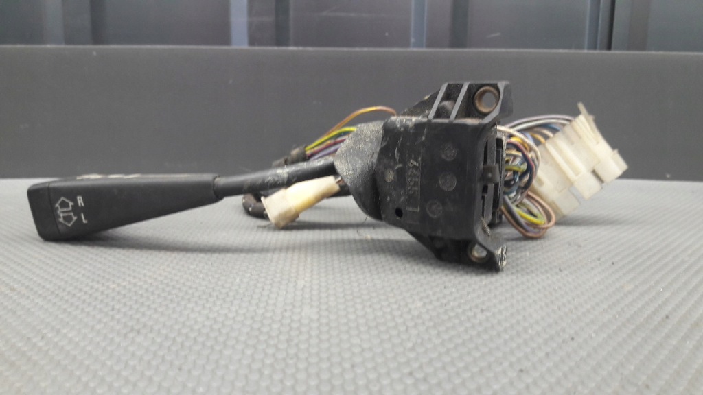 фото №1, Перемикач поворотники bmw e28