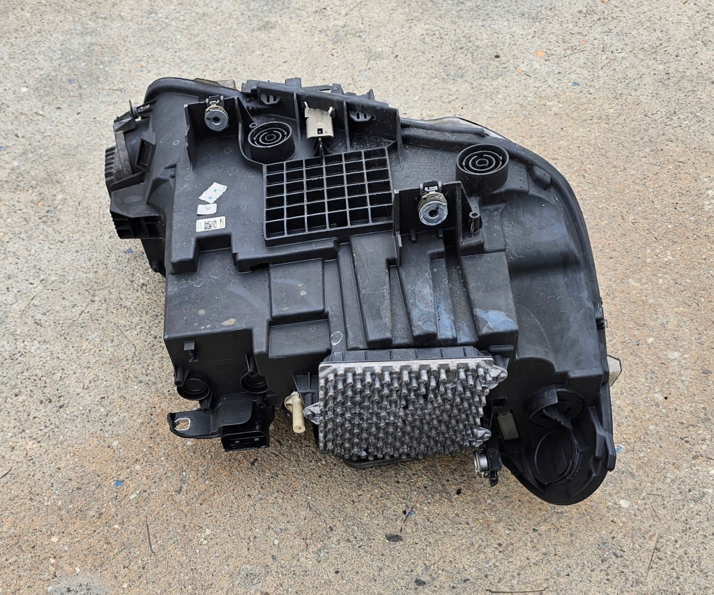 Bmw x1 f48 фара лівий перед ліва передня full led 7495003 Ціна