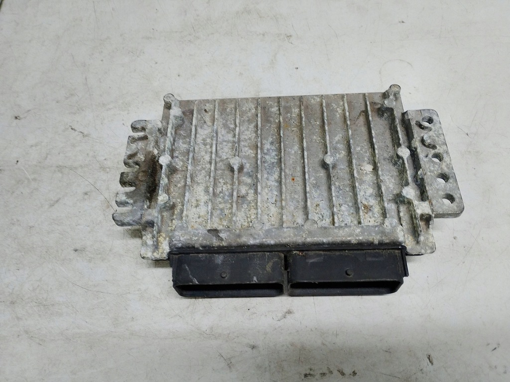 фото №5, Renault бортовий комп'ютер блок керування двигуна 8200059086 europa