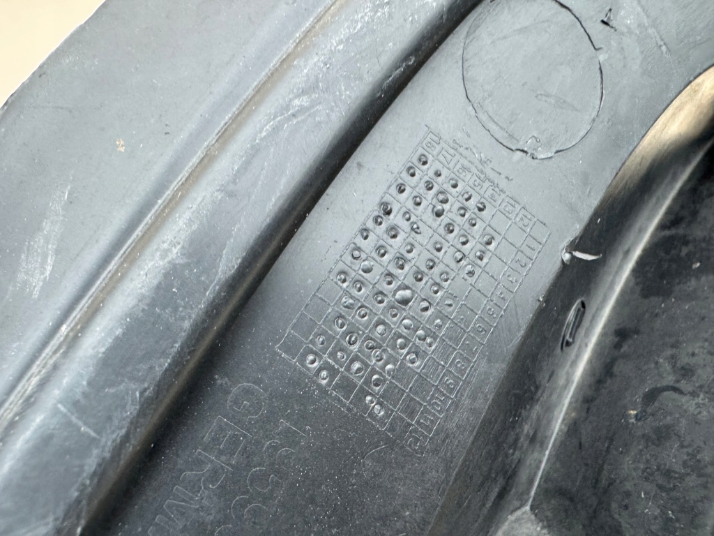 Купити Bmw i3 15r- решітка решітка  бампера перед передня